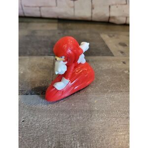 McDonald's 2021 Knuckles red Sonic 2 toy figure
